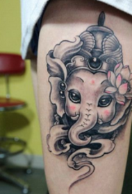 beauty thigh cute fashion elephant tattoo pattern