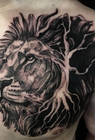 Το κεφάλι λιοντάρι προσωπικότητα του στήθους μεγάλο μοτίβο τατουάζ δέντρου