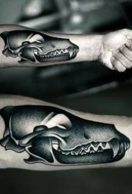 팔 동물 두개골 두개골 문신 패턴