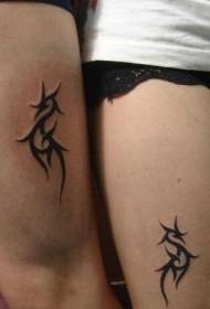 couple thigh on totem tattoo pattern