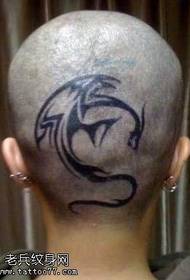 glava zgodan klasični uzorak tetovaža zmaja totem