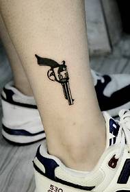 tele ličnost Vodenu pištolj tetovaža tetovaža strastvena
