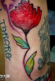 leg red flower tattoo pattern