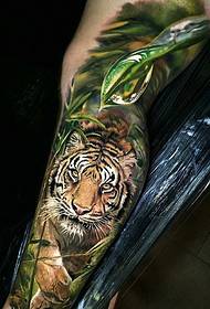 leg 3d tiger tattoo pattern in the outer jungle