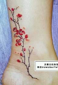 Pianu di tatuaggi di Prugna rossa