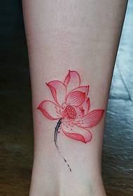 noga Jasno cvjetajući uzorak tetovaže lotosa
