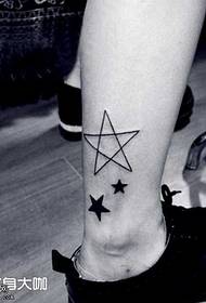vzorec tatoo za noge z zvezdicami