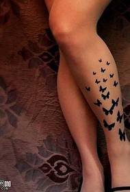 腿部一群小燕纹身图案