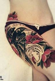 noga cvijet tetovaža uzorak