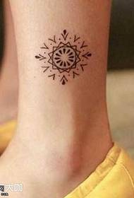 láb virág totem tetoválás minta