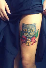 big eye cute flower cat tattoo pattern in the thigh square