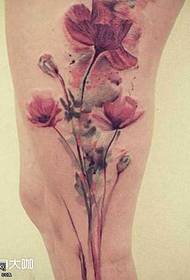 model tatuazh lule këmbësh