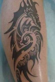 Bein Totem Drachen Tattoo Muster
