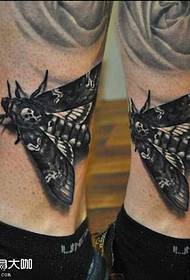 leg realistic moth tattoo pattern