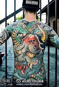 Повний задній великий малюнок татуювання prajna