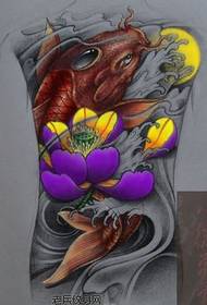 Prekrasan rukopis tetovaže lotosa s lignjama pune boje leđa