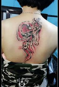 Koloretako phoenix tatuaje eredu ederra