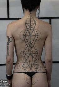 Bela tatuaje ŝablono kun geometriaj linioj