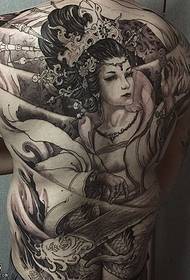 Geisha tatoveringsmønster i hel bakside