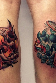 ben och vackra par i tatueringsdesigner i Europa och Amerika