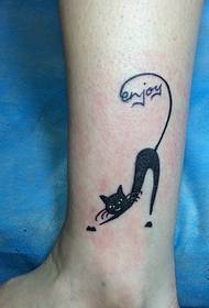 lazy cute little Cat leg tattoo picture