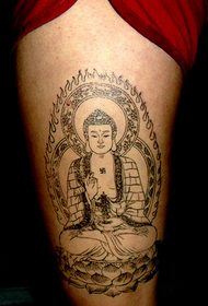고전적인 분위기 부처님 문신