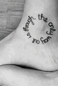 osobowość nóg Angielski tatuaż jest bardzo kreatywny