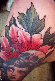 Dij geschilderd pioen meisje tattoo patroon