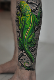 calf realistic lizard tattoo