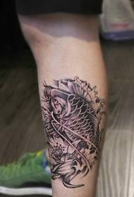 особисті ніжні чорні та білі кальмари та татуювання лотоса