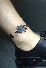 calf personality low-key flower tattoo picture