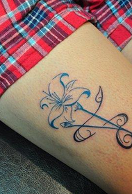 leg line lily tattoo pattern