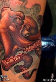 Modèle de tatouage de pieuvre effrayant
