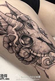 Thigh sheep bone tattoo pattern