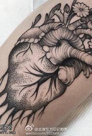 Calf organ tattoo pattern