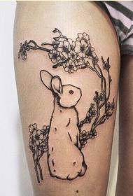 Image de tatouage lapin beauté personnalité jambe photo
