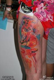 Padrão de tatuagem de raposa de tinta