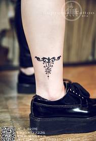 Girl personality leg tattoo