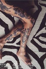 Beauty's big flower leg tattoo pattern