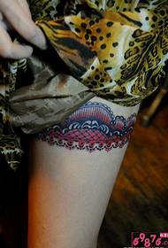 Thir sexy lace cover scar tattoo picture