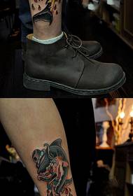 Imatge de tatuatge de vedella personalitat gàngster de tauró personalitzat