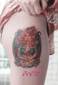 European and American style retro lady thigh tattoo pictures