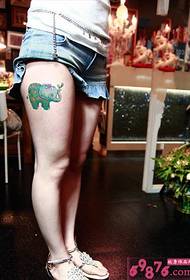 Nenas fotos refrescante verán tatuaje de elefante verde