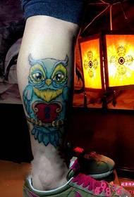 Blue cute owl leg tattoo picture