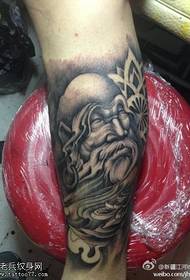 Leg Dharma -tatuointikuvio
