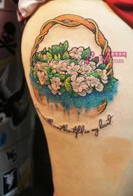 Uewerschenkel schéin Gardenia Tattoo Bild