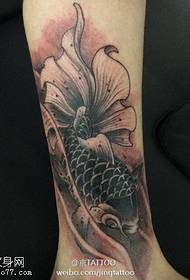 Beautiful and beautiful Chinese squid tattoo pattern