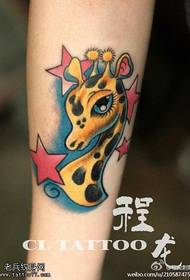 Leg color giraffe tattoo pattern