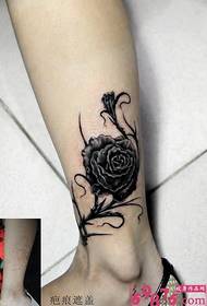 Leg scar cover black rose tattoo picture
