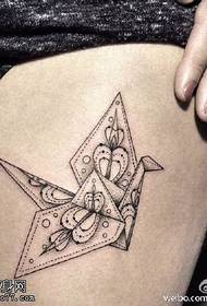 Leg personality thousand paper crane tattoo pattern